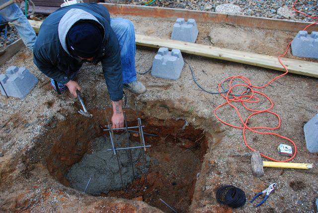 Finishing rebar